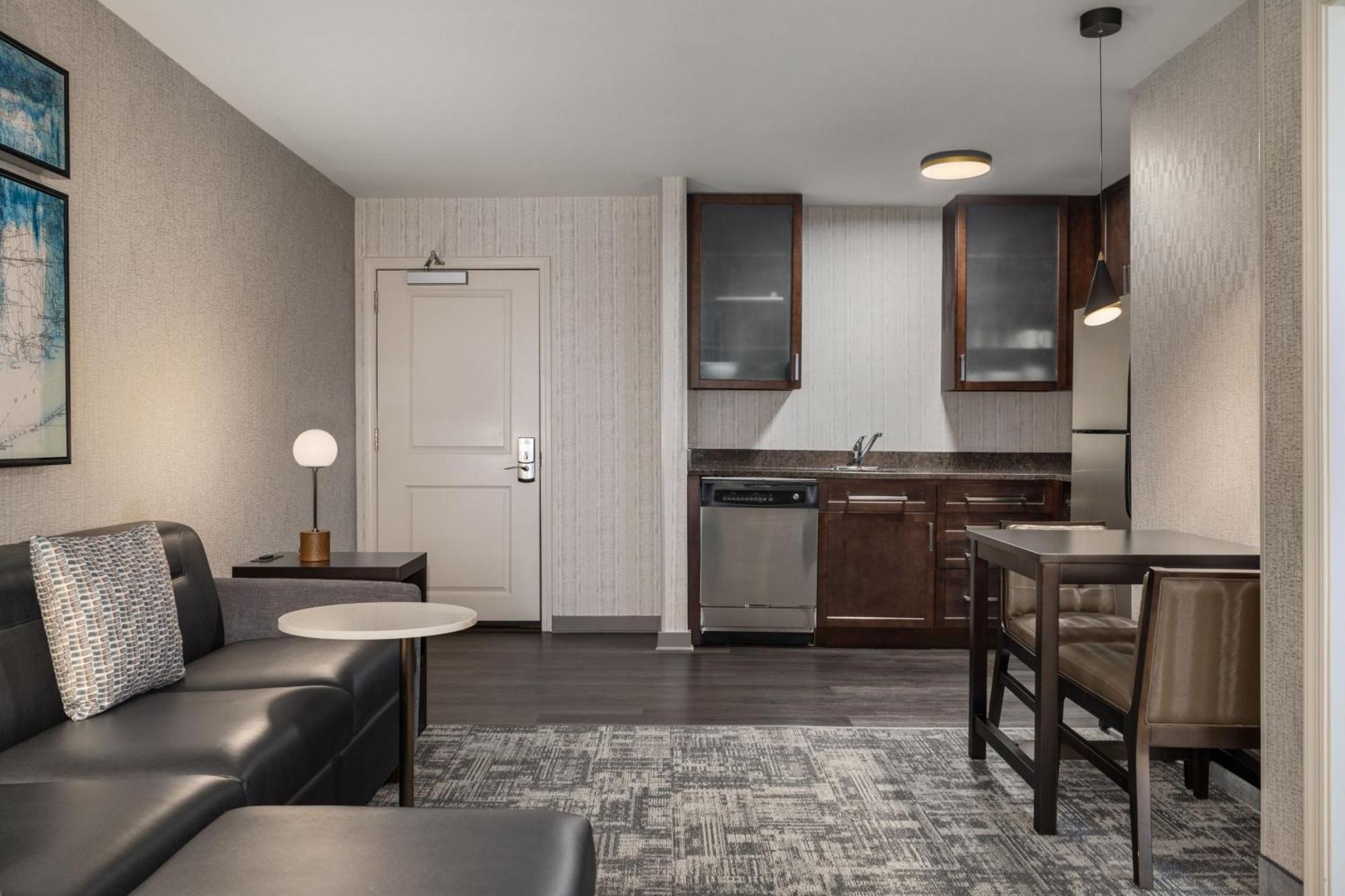 Residence Inn By Marriott Long Island Islip/Courthouse Complex Central Islip Buitenkant foto